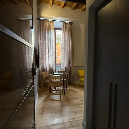 Spiriti , New Opening Piazza Di Pietra Appartement Rome