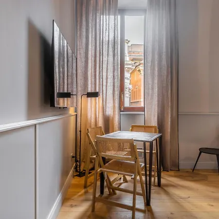 Spiriti , New Opening Piazza Di Pietra * Rome