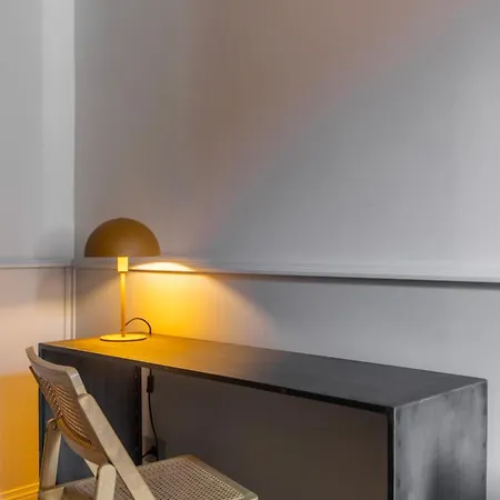 Spiriti , New Opening Piazza Di Pietra