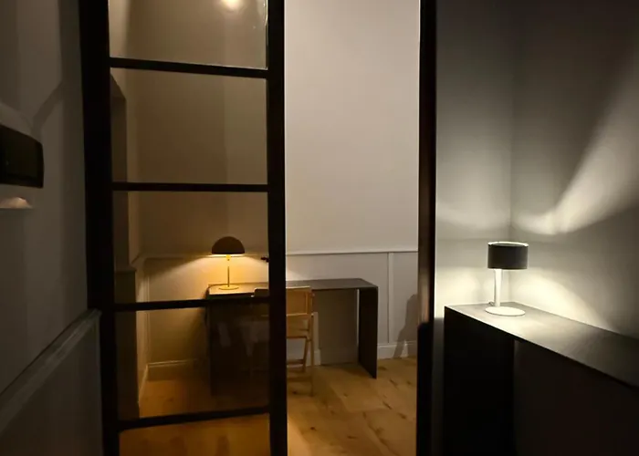 Spiriti , New Opening Piazza Di Pietra *