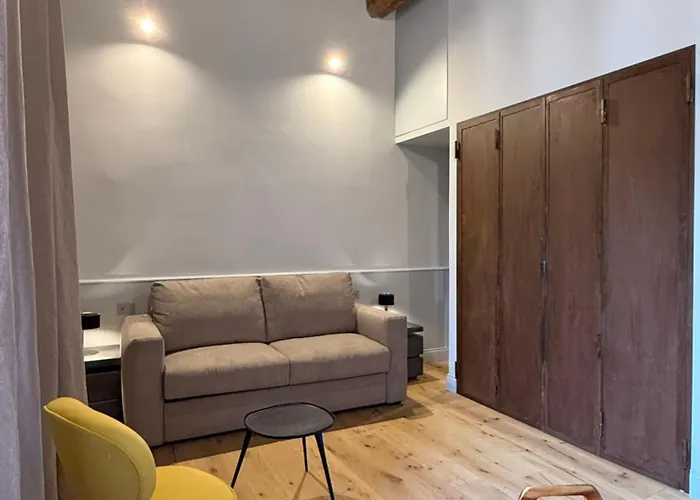 Spiriti , New Opening Piazza Di Pietra Apartamento