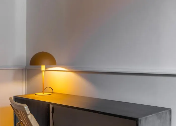 Spiriti , New Opening Piazza Di Pietra