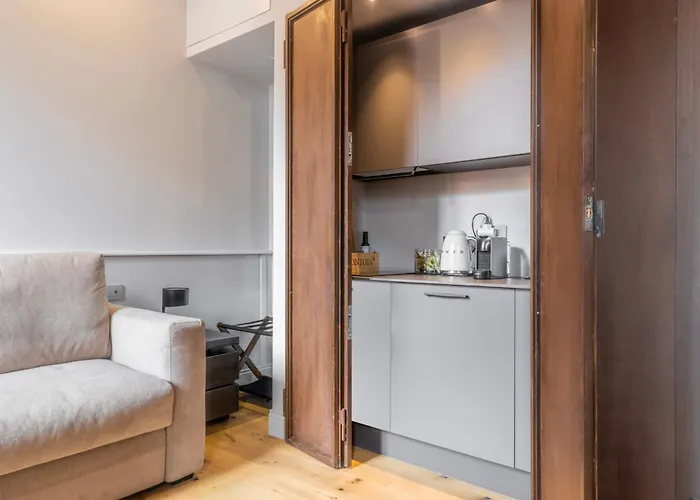 Apartamento Spiriti , New Opening Piazza Di Pietra