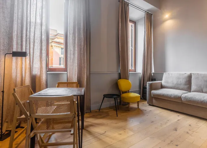 Spiriti , New Opening Piazza Di Pietra Apartamento